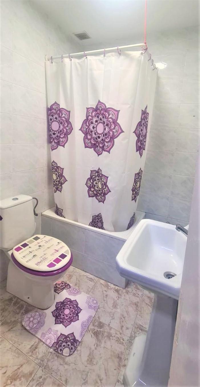 Habitacion En Centro De Ciudad Con Bano Compartido Pamplona Ngoại thất bức ảnh